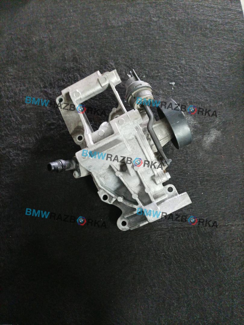 помпа BMW X5 G05 2019, 3.0 л., B57 D30 A, дизель, 8588887, 11518588887, 8582740, 11518582740