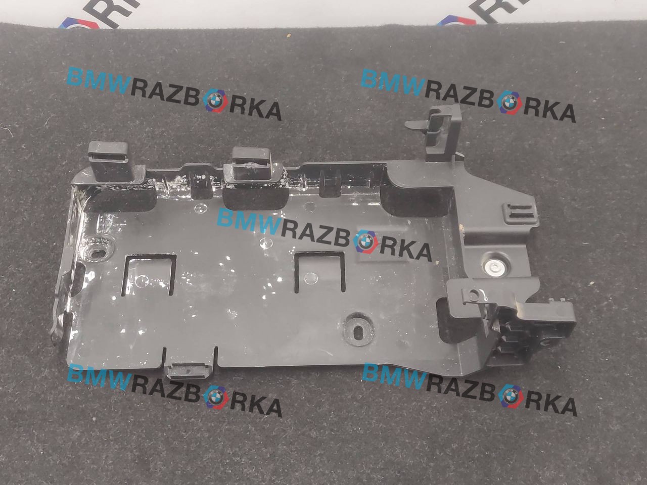кронштейн (крепление) BMW X3 G01 2019, 2.0 л., B46 B20 B, бензин, АКПП, 668, внедорожник 5 дв., задний привод, 61139397072