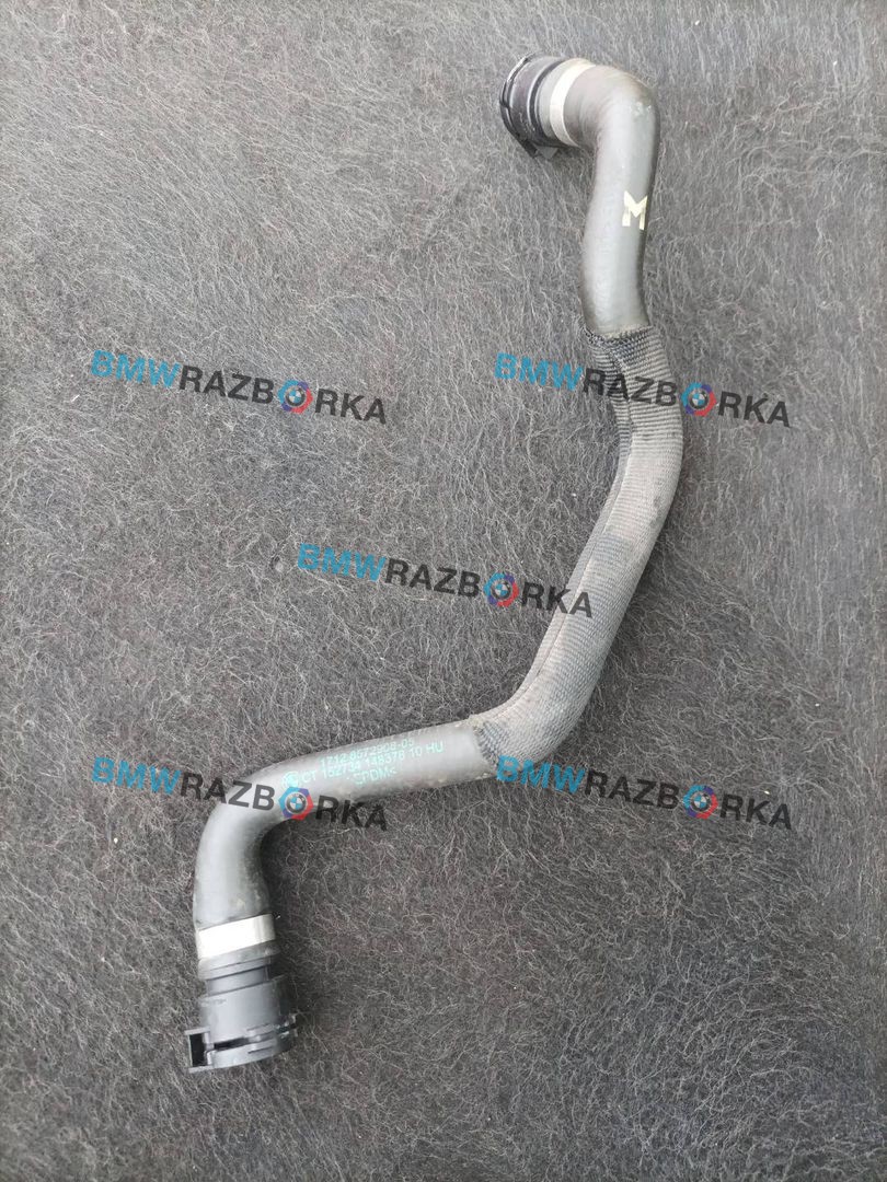 патрубок радиатора BMW 5 серия G30/G31 G30 2018, 3.0 л., B57 D30 A, дизель, АКПП, синий, седан, полный привод, правый руль, 8572908, 17128572908