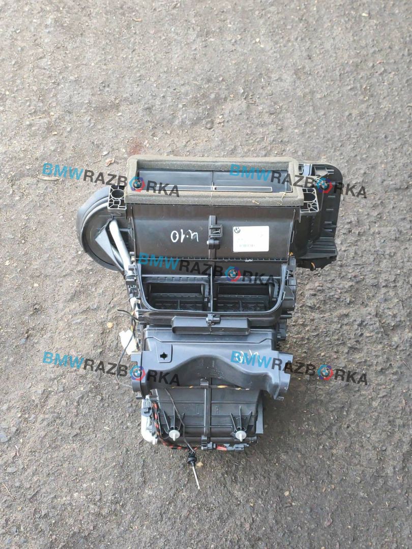 отопитель в сборе (печка) BMW i3 L01 [рестайлинг] I01 2017, электро, c2v, хетчбэк 5 дв., задний привод, правый руль, 9383125