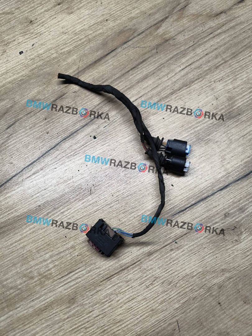 разъем (фишка) проводки BMW X5 G05 2021, 4.0 л., B58B30C, гибрид, АКПП, 475 black-sapphire metallic, внедорожник 5 дв., полный привод, 1718555, 8795955, 6993514