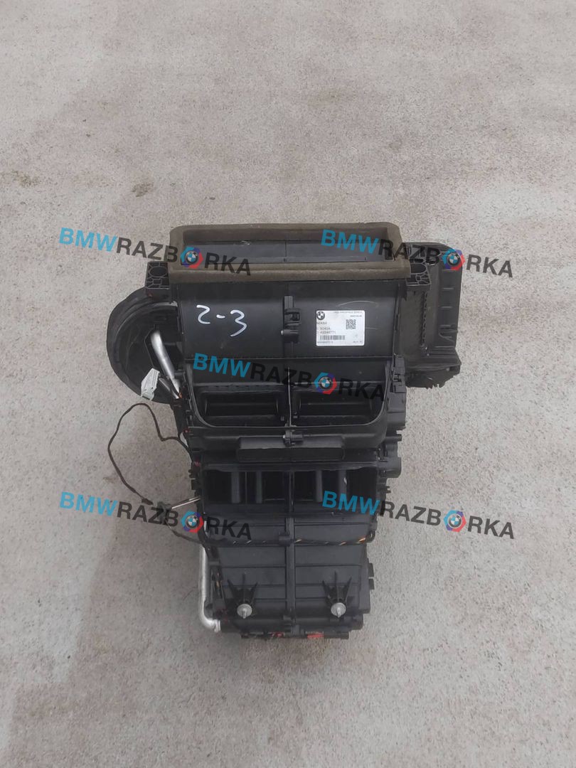 отопитель в сборе (печка) BMW i3 L01 I01 2016, бензин, электро, a300, задний привод, 9383122