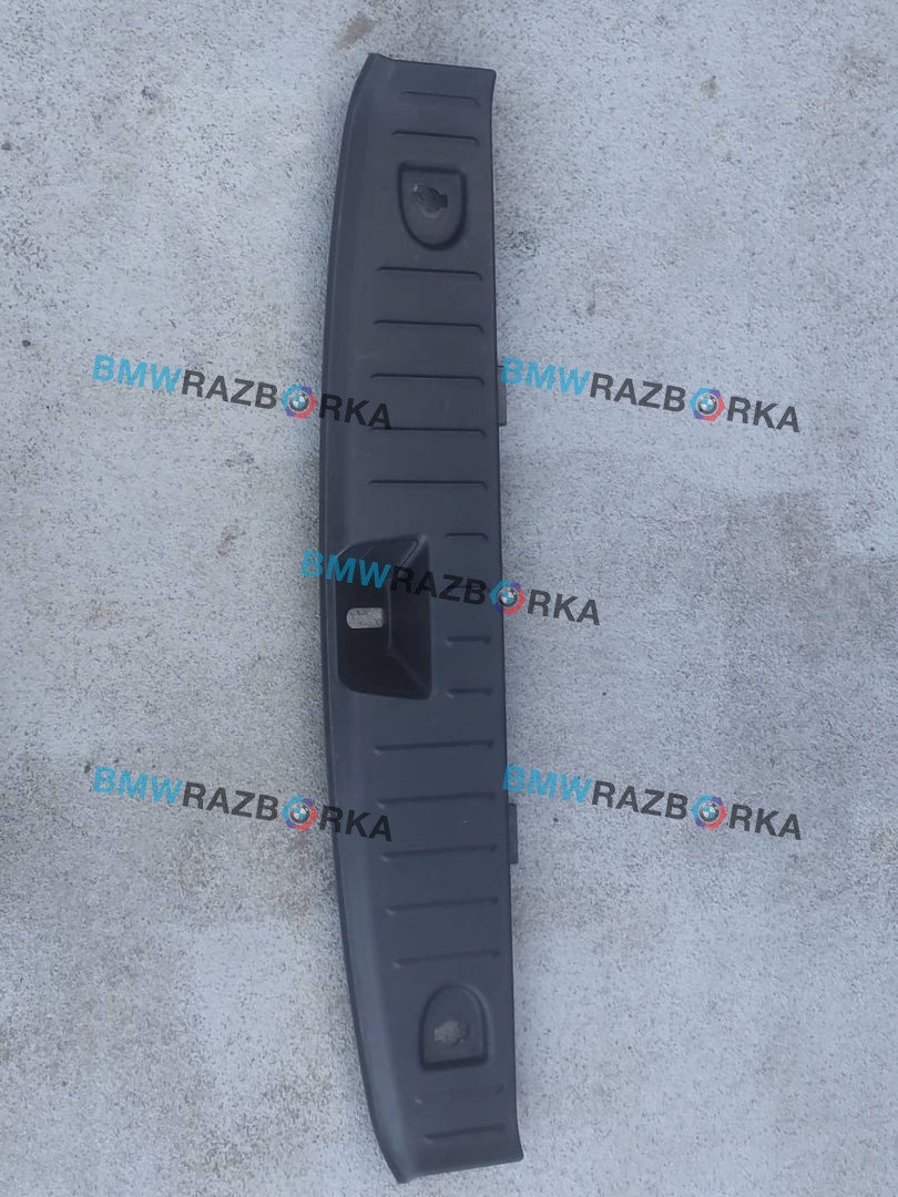 накладка внутренняя на заднюю панель кузова BMW i3 L01 I01 2016, бензин, электро, a300, задний привод, 51477272383, 7272383