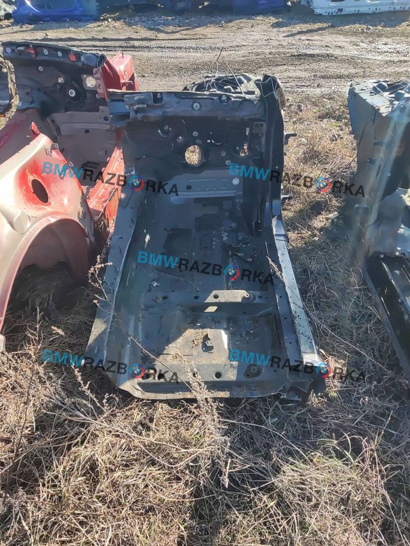 четверть передняя правая BMW 8 серия G14/G15 G15 2019, 5.0 л., N63B44D, бензин, 416, купе, полный привод