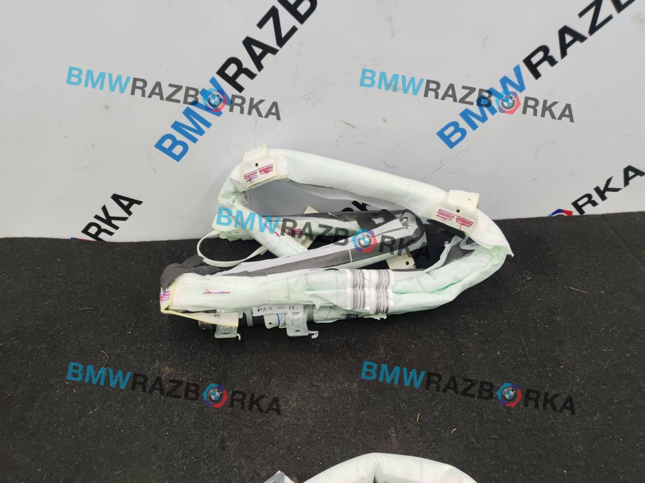 подушка безопасности боковая (шторка) BMW X5 G05 2021, 7409177