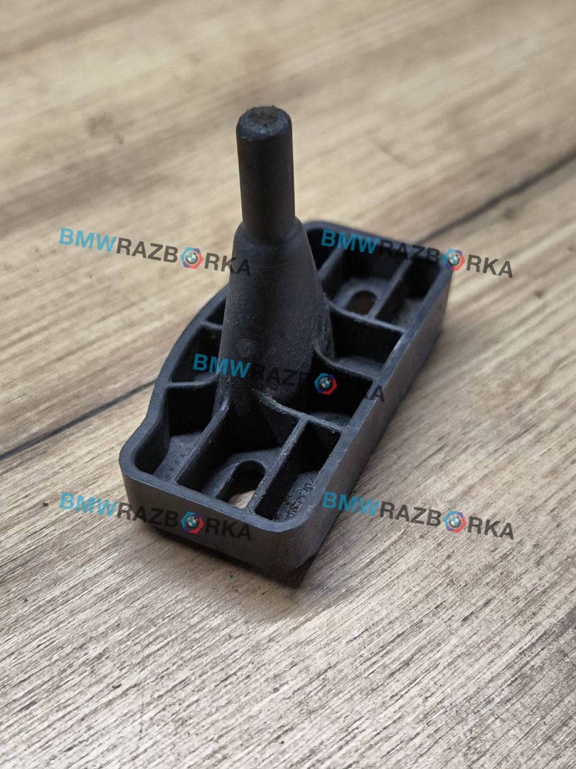крепление фары левой BMW X5 G05 2021, 4.0 л., B58B30C, гибрид, АКПП, 475 black-sapphire metallic, внедорожник 5 дв., полный привод