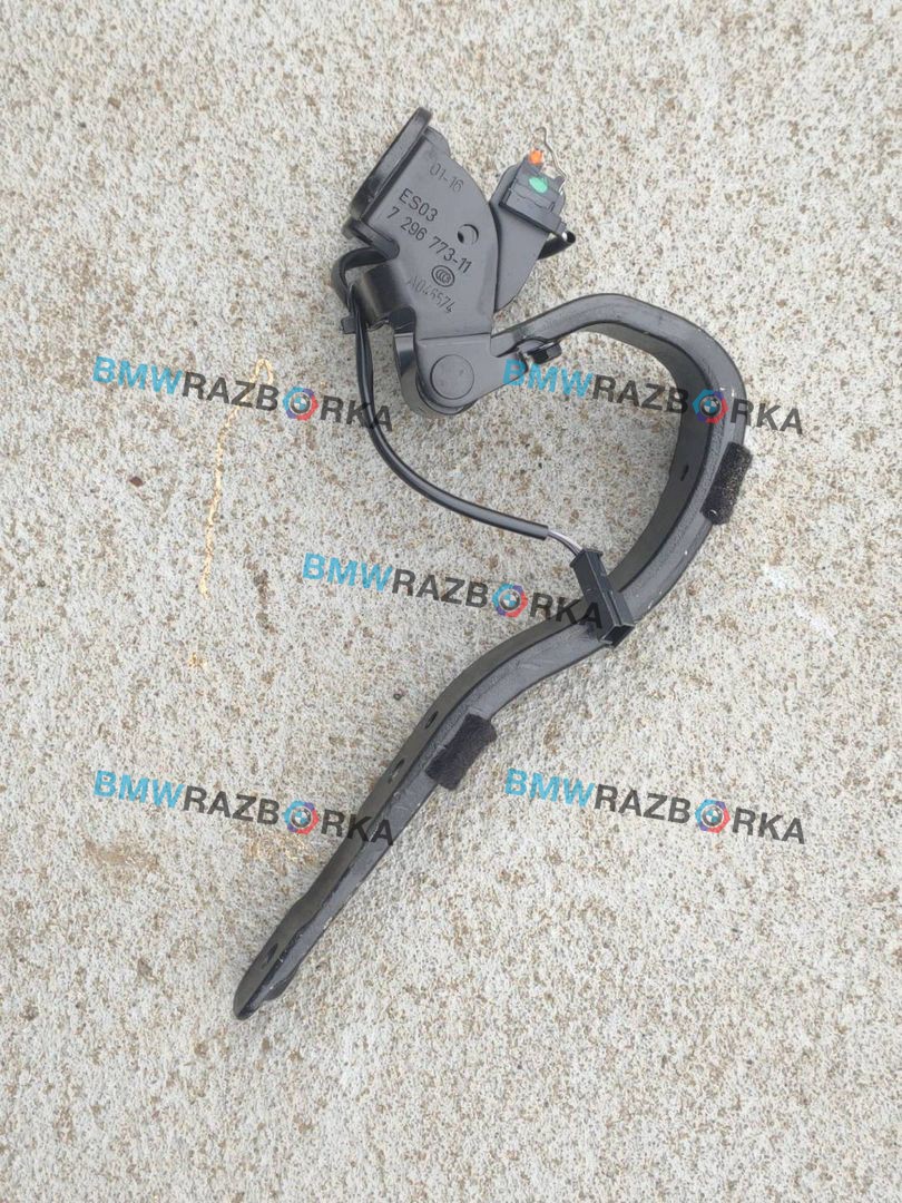 петля крышки багажника BMW i3 L01 I01 2016, бензин, электро, a300, задний привод, 7296773, 51247296773