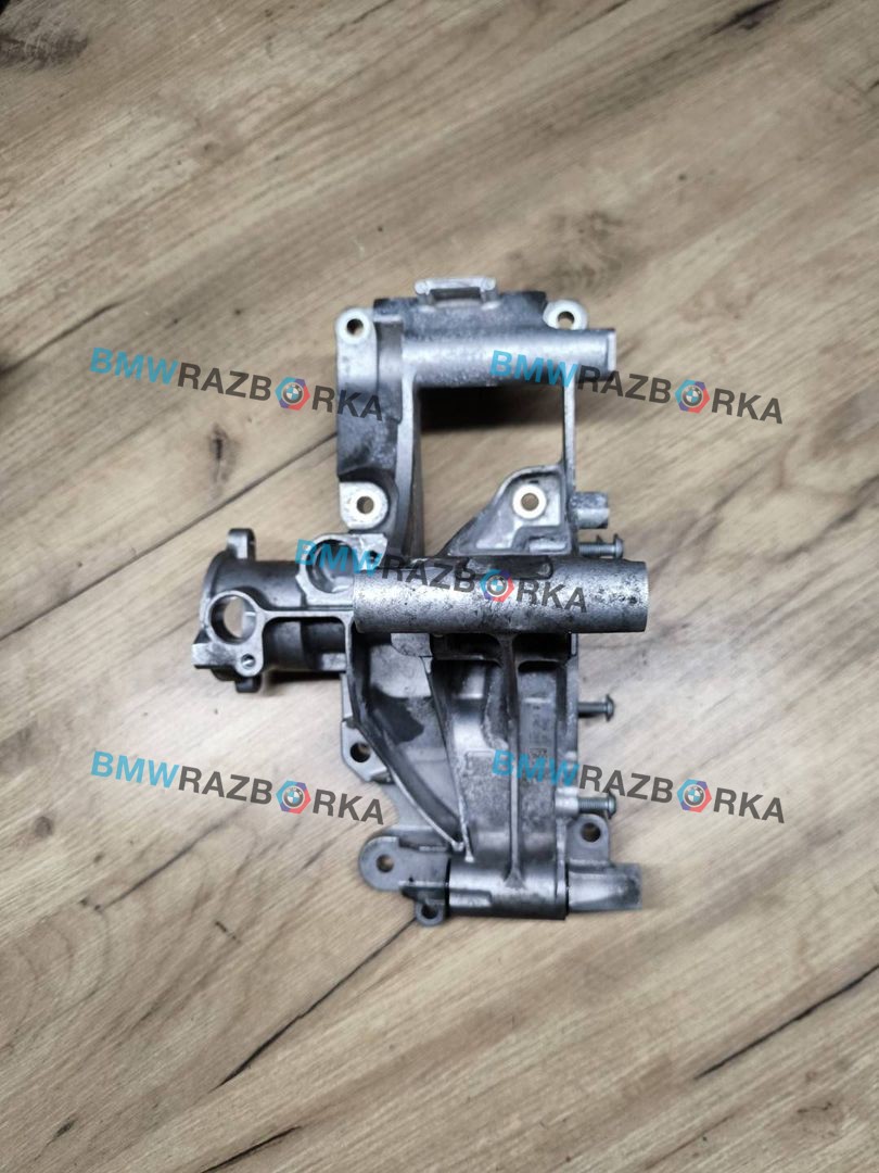 помпа BMW X3 G01 2021, 2.0 л., B47 D20 B, дизель, АКПП, 475 black-sapphire metallic, внедорожник 5 дв., полный привод, правый руль, 8593269, 11518593269