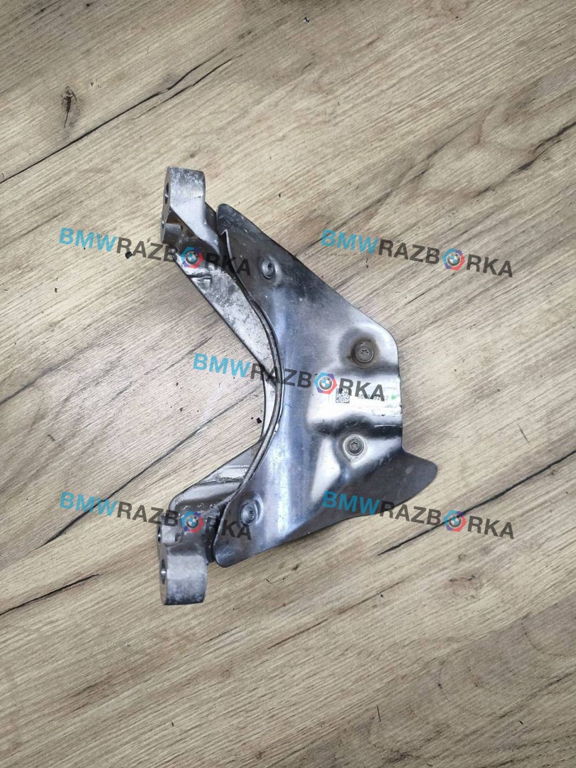 кронштейн двигателя BMW X4 M F98 2021, 3.0 л., S58B30A, бензин, АКПП, donington grau (c28), внедорожник 5 дв., полный привод, 8053492, 22118053492