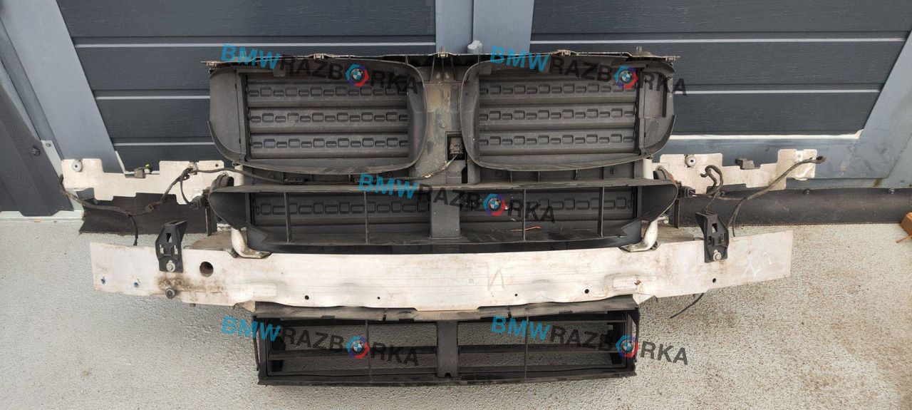 передняя панель крепления облицовки (телевизор) BMW X6 F16 2015, 4.0 л., дизель, полный привод