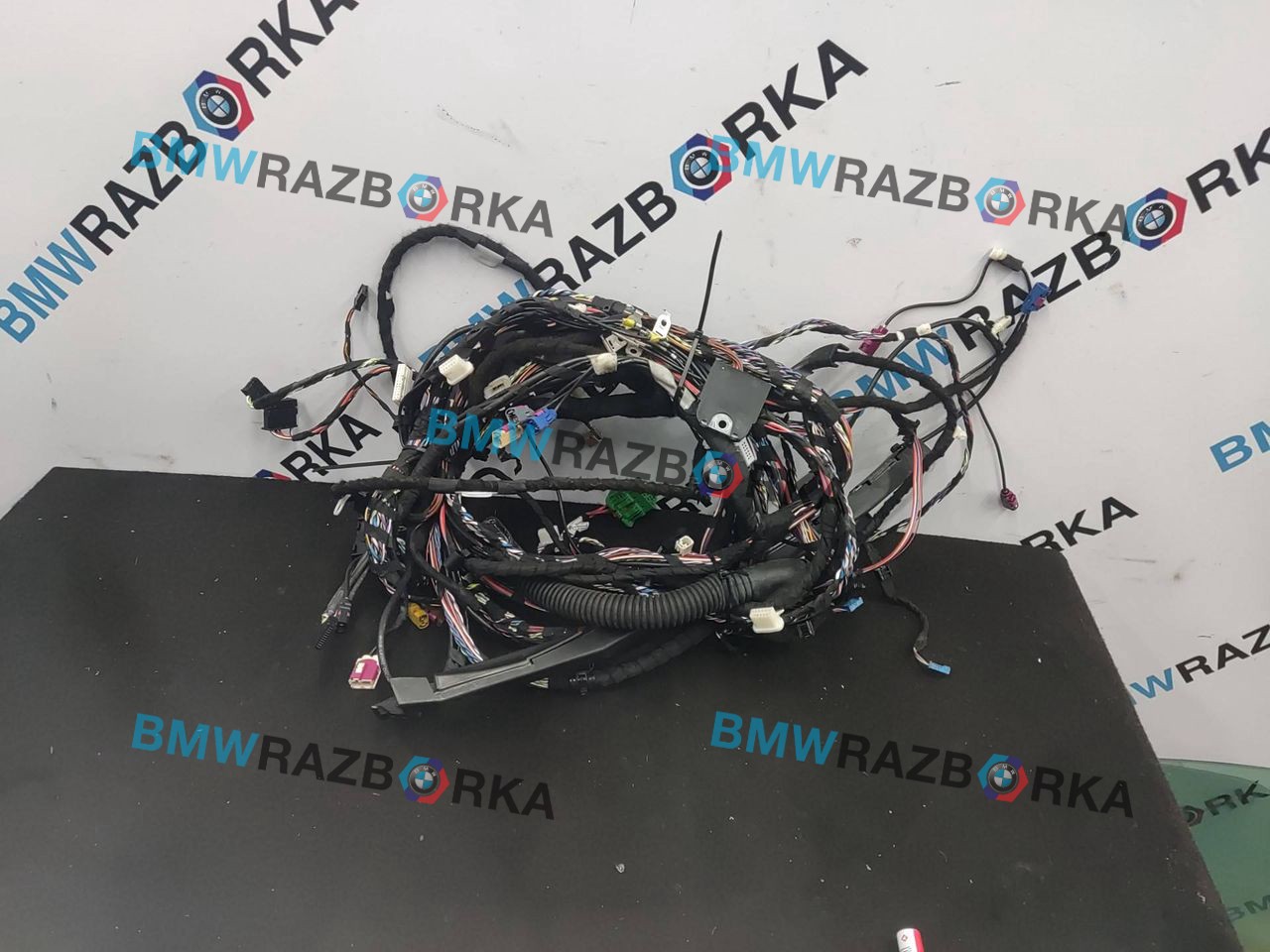 комплект акустики BMW Z4 G29 2020, 2.0 л., B48 B20 B, бензин, АКПП, san francisco rot metallic (c34), родстер, задний привод
