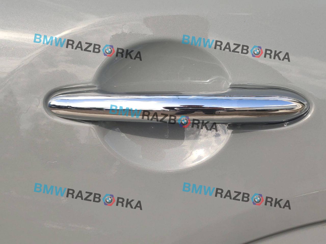 ручка наружная задняя левая Mini Countryman 2 поколение [рестайлинг] F60 2021, 1.5 л., B38 A15 A, бензин, МКПП, b71, передний привод