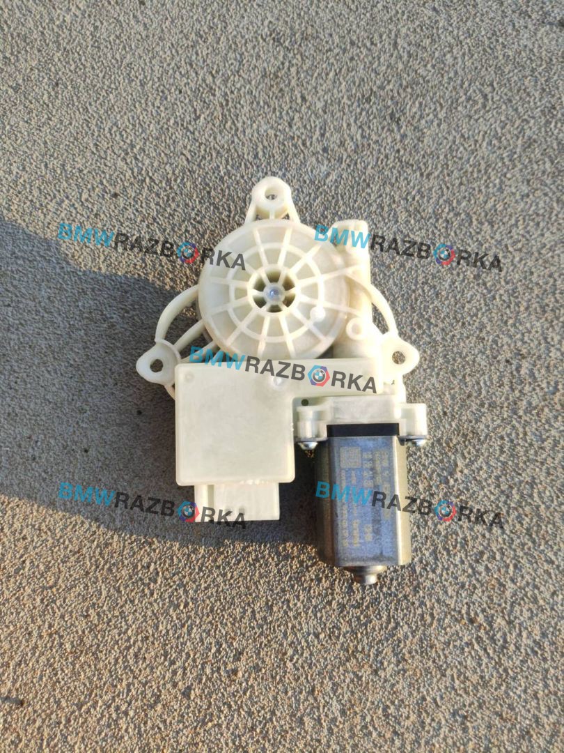 моторчик стеклоподъемника задний правый BMW X5 G05 2021, 4.0 л., B58B30C, гибрид, АКПП, внедорожник 5 дв., 9450071, 61359450071