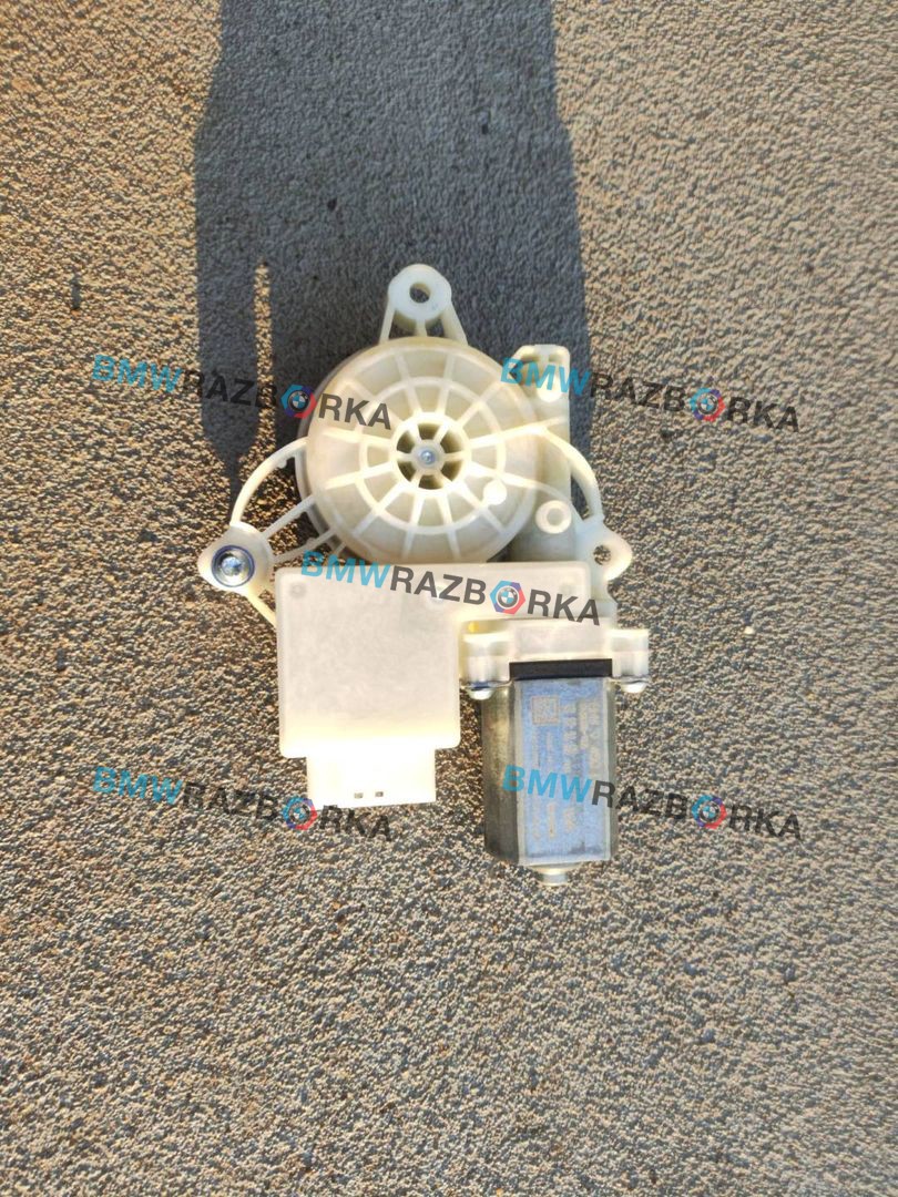 моторчик стеклоподъемника передний правый BMW X6 G06 2022, 3.0 л., дизель, 9450070