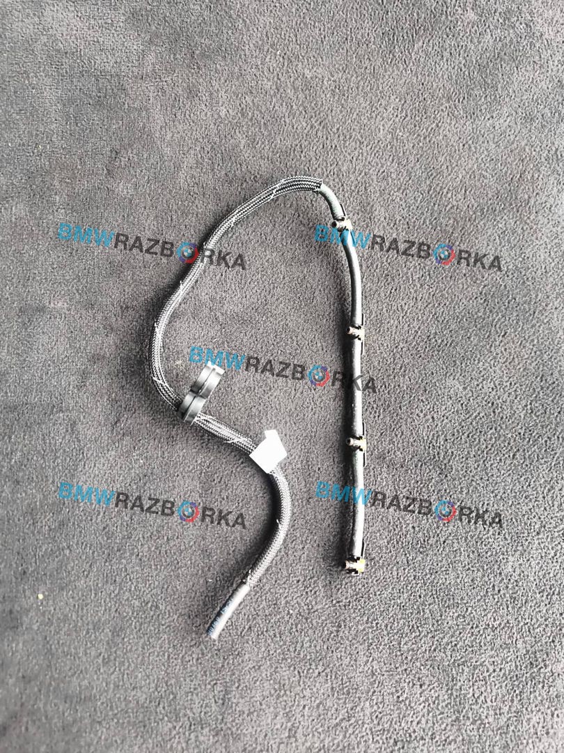 трубка обратки форсунок BMW 4 серия F32/F33 F36 2016, 2.0 л., D, B47 D20 A, дизель, АКПП, черный, хетчбэк 5 дв., полный привод, правый руль, 8583458