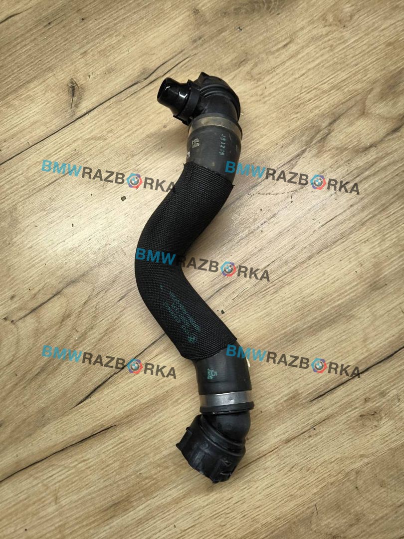 патрубок радиатора BMW M8 F91/92 F93 2020, 4.4 л., S63 B44 B, бензин, АКПП, седан, полный привод, 8747914, 17428747914
