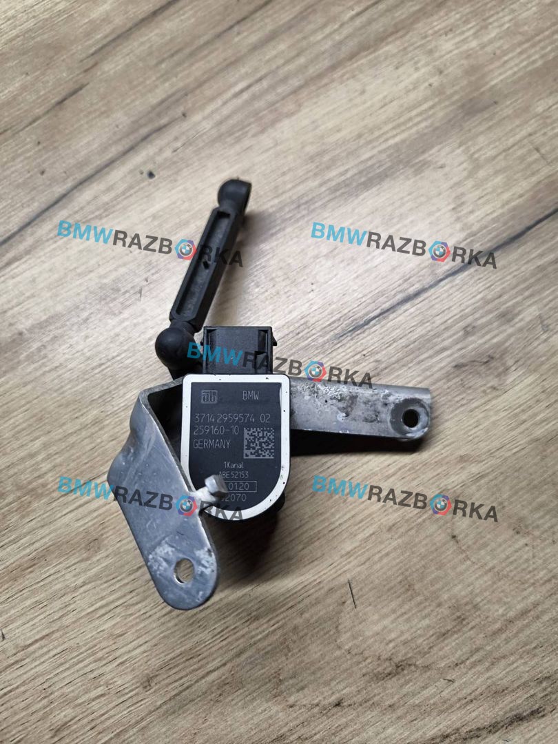датчик дорожного просвета BMW M8 F91/92 F93 2020, 4.4 л., S63 B44 B, бензин, АКПП, седан, полный привод, 2959574, 6869137