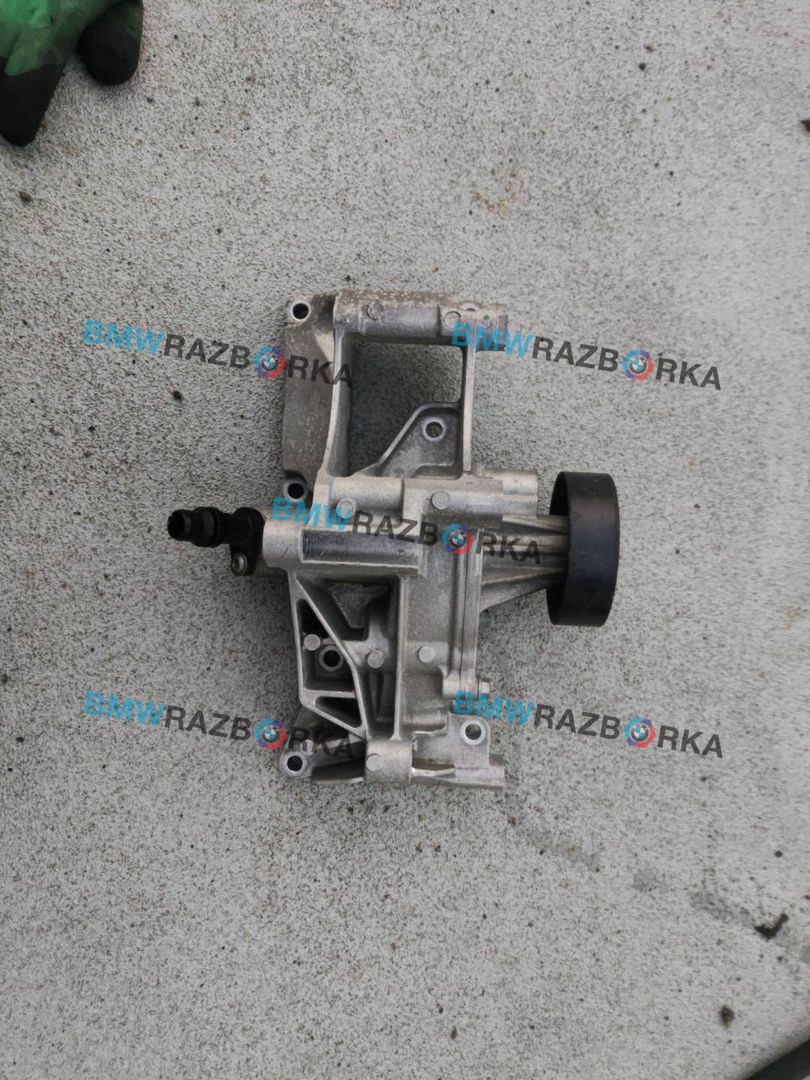 помпа BMW X5 G05 2020, 5.0 л., дизель, внедорожник 5 дв., полный привод, 8575624