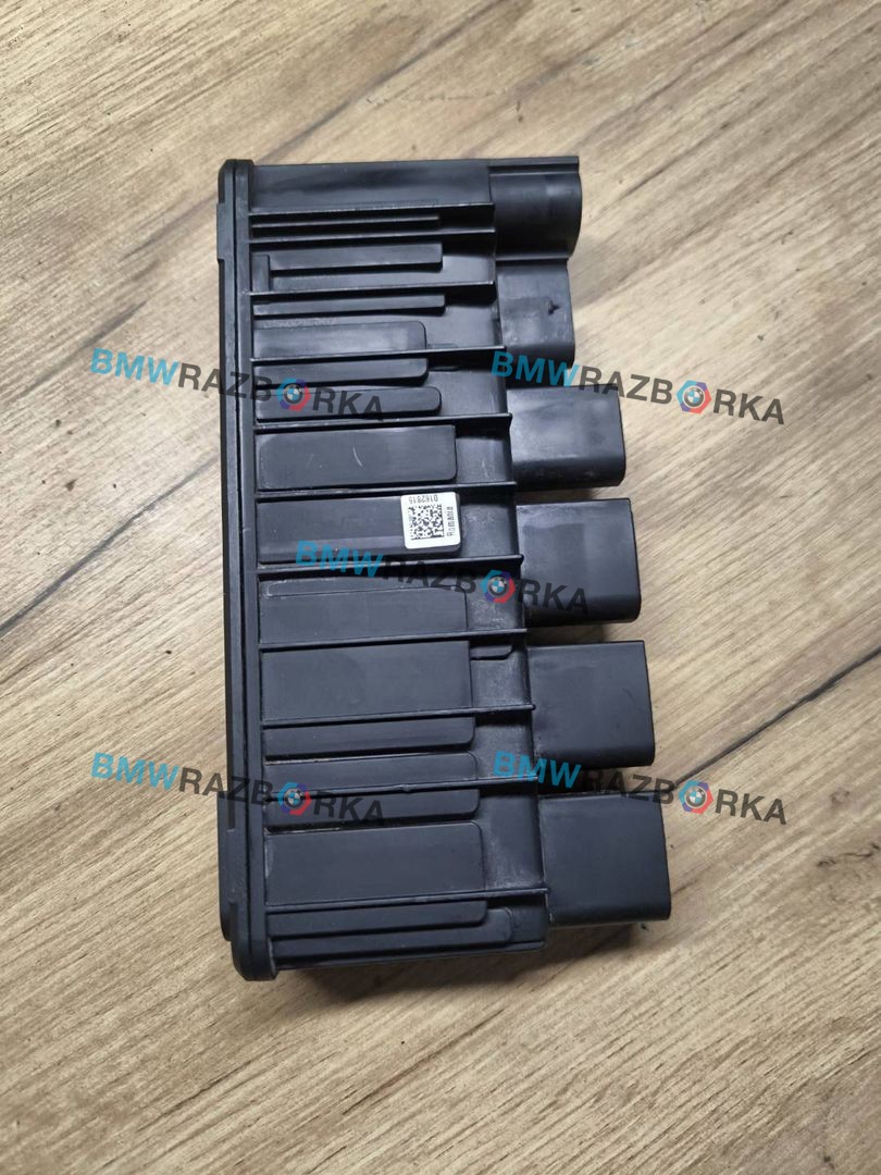 Блок питания BMW M8 F91/92 F93 2020, 4.4 л., S63 B44 B, бензин, АКПП, седан, полный привод, 8638552, 12638638552
