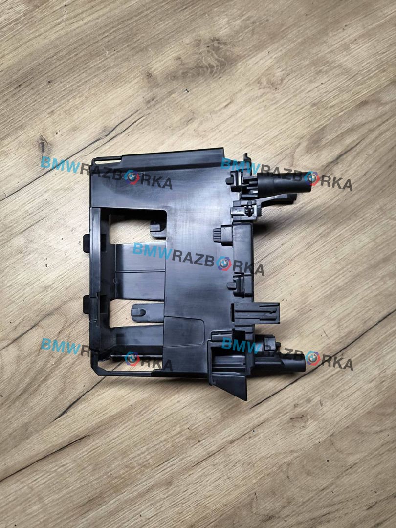 корпус эбу BMW 8 серия G14/G15 G15 2019, 5.0 л., N63B44D, бензин, 416, купе, полный привод, 7935549, 7935552