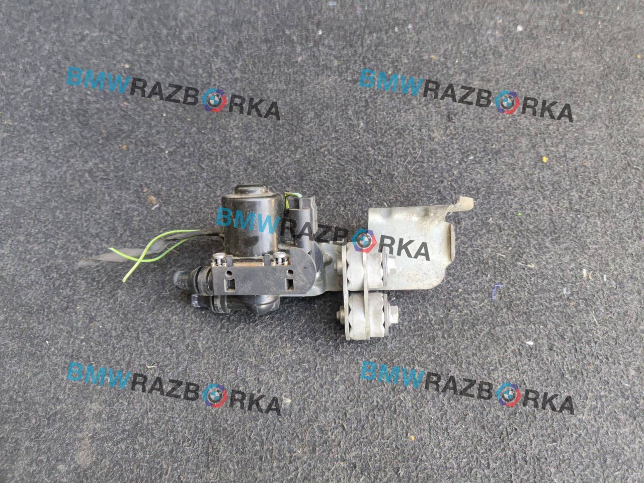 Клапан перепускной BMW 6 серия F06/F12/F13 F13 2012, 4.0 л., дизель, a82, купе, задний привод, 17128517077, 1147412225, 8517077