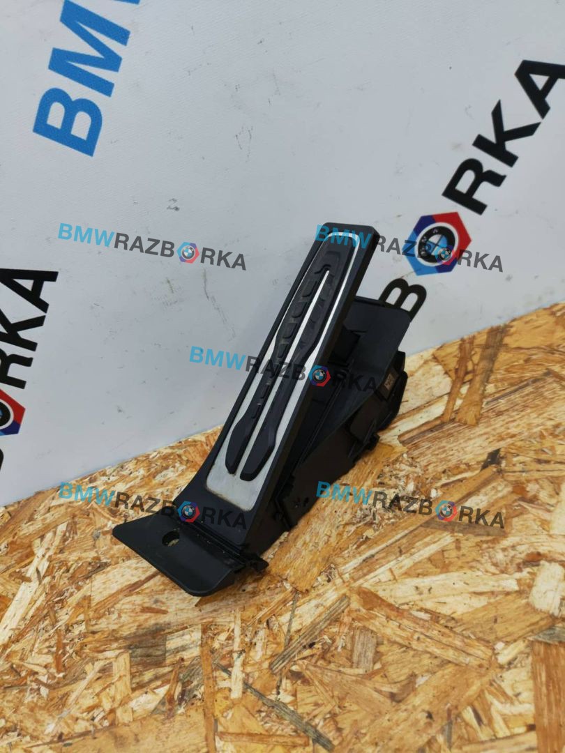 педаль BMW M4 G82/G83 G82 2022, 3.0 л., S58B30A, бензин, c4p, купе, задний привод, 6871053, 6889824