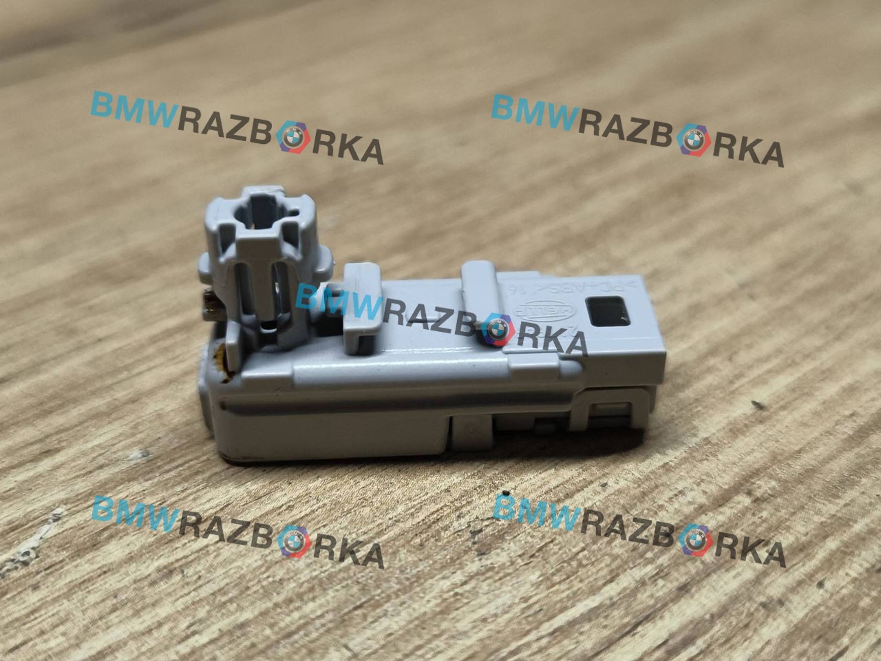 фонарь салона (плафон) BMW M8 F91/92 F93 2020, 4.4 л., S63 B44 B, бензин, АКПП, седан, полный привод, 9891436, 63319891436