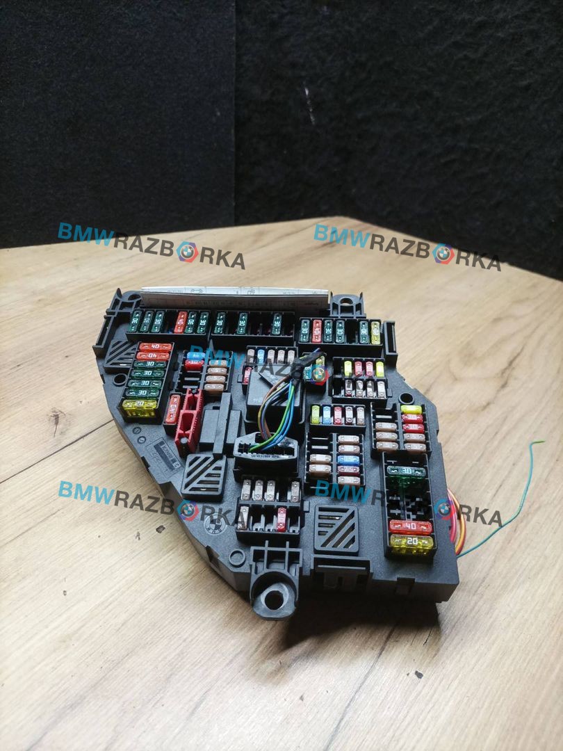 распределитель тока BMW 7 серия F01/F02 F01 2009, 3.0 л., N57 D30 A, дизель, АКПП, задний привод, 9151322