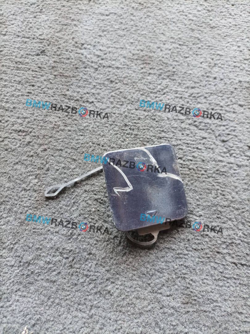 заглушка заднего бампера под крюк BMW 7 серия F01/F02 F01 2009, 3.0 л., N57 D30 A, дизель, АКПП, задний привод, 7183881