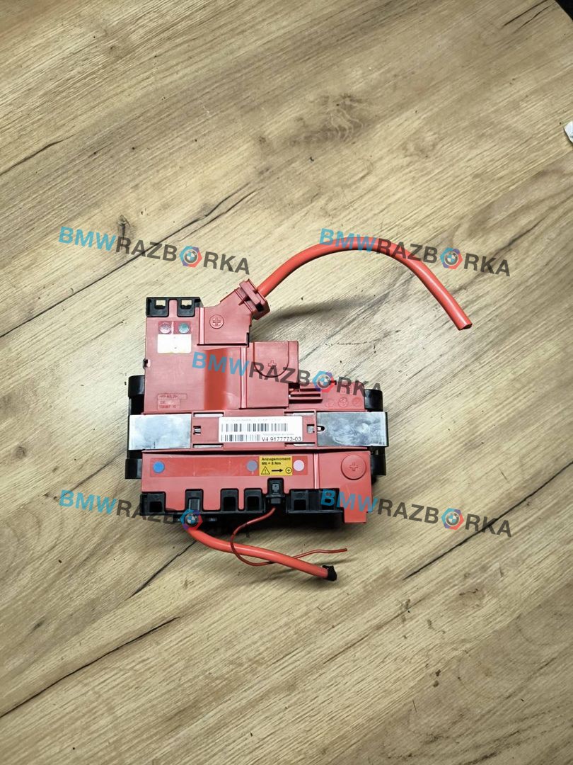 распределитель тока BMW 7 серия F01/F02 F01 2009, 3.0 л., N57 D30 A, дизель, АКПП, задний привод, 9177773