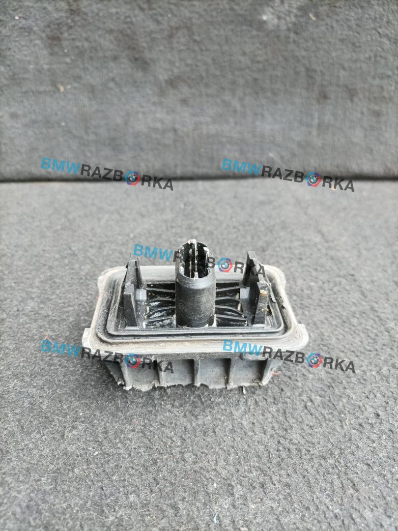 опора под домкрат (поддомкратная подушка) BMW 6 серия F06/F12/F13 F13 2012, 4.0 л., дизель, a82, купе, задний привод, 51717237195