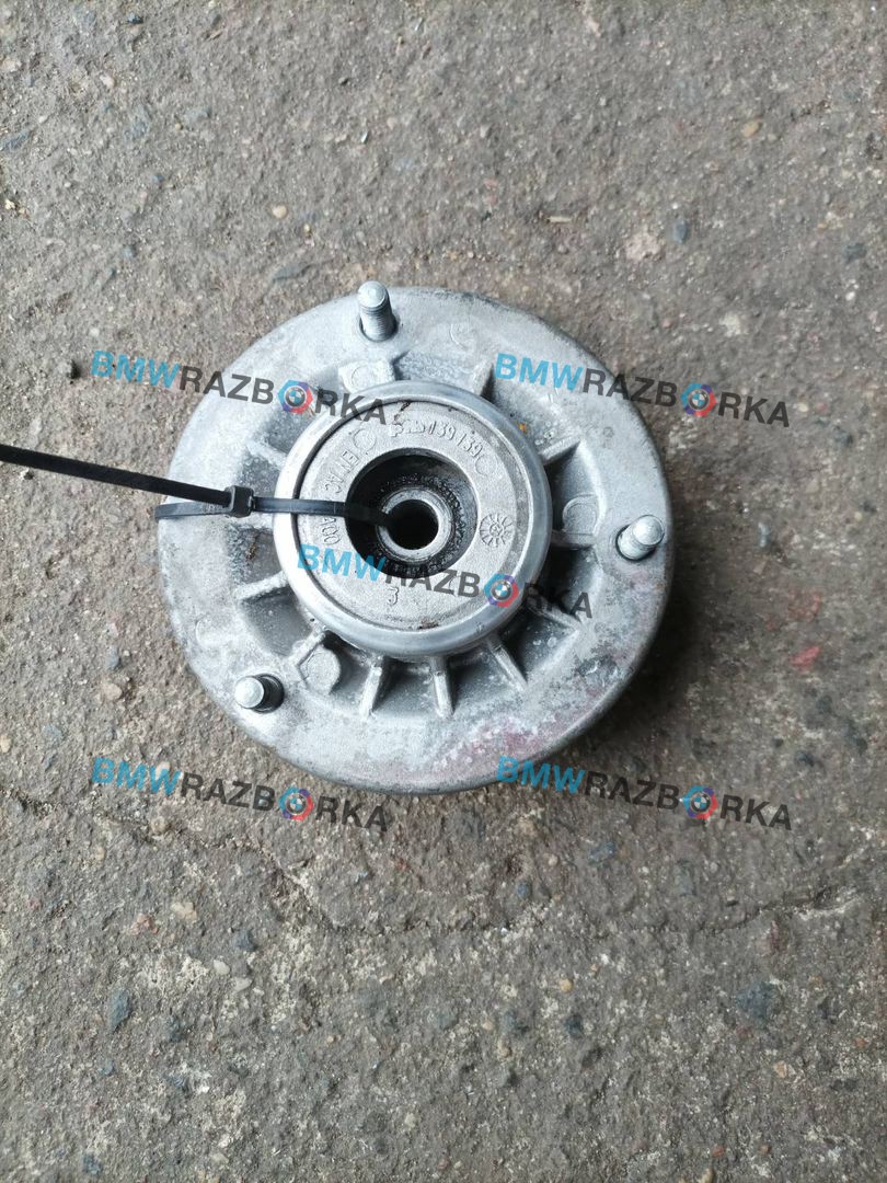 опора амортизатора верхняя (чашка) BMW 6 серия F06/F12/F13 F13 2012, 4.0 л., дизель, a82, купе, задний привод, 6777211