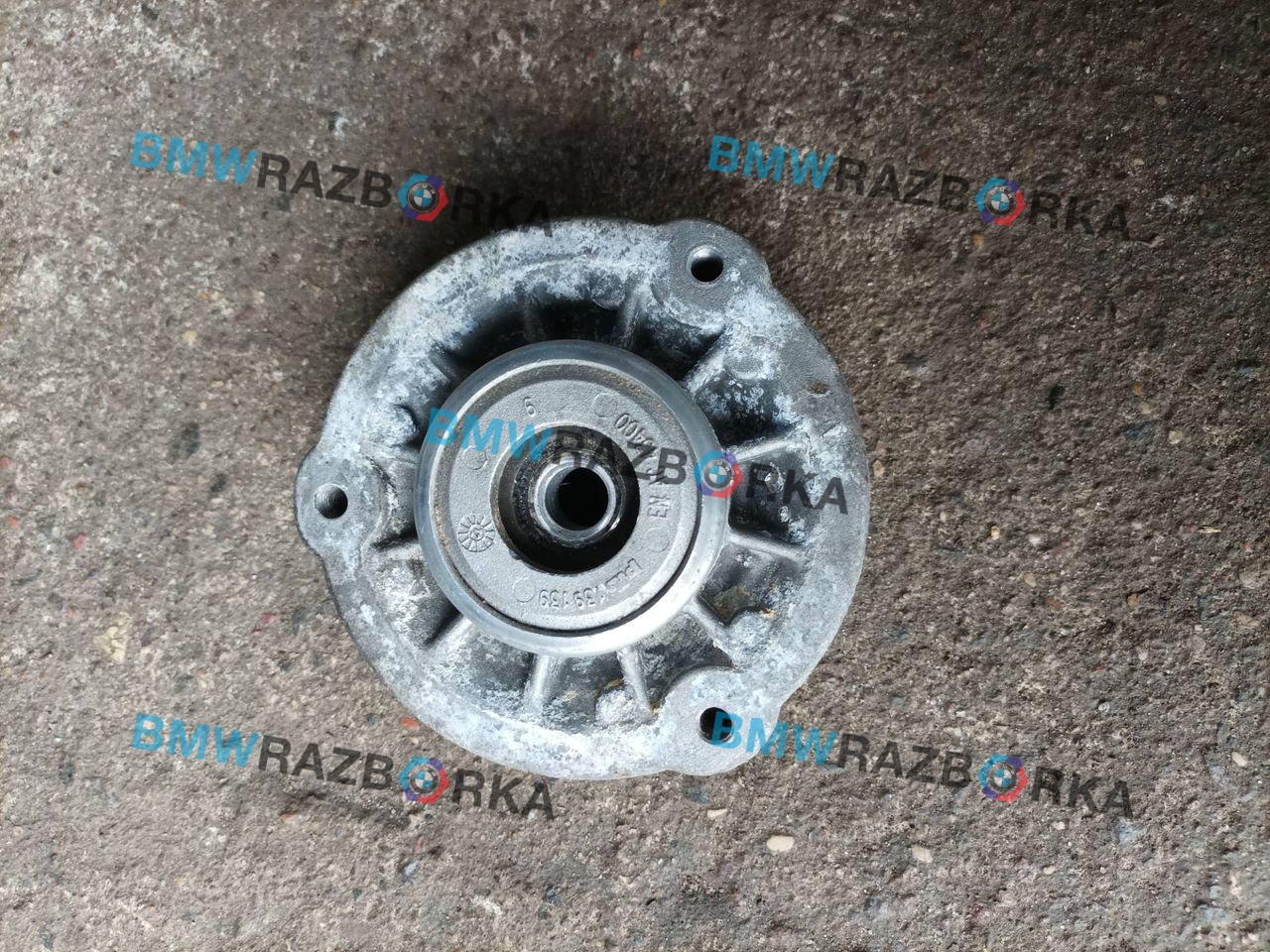 опора амортизатора верхняя (чашка) BMW 6 серия F06/F12/F13 F13 2012, 4.0 л., дизель, a82, купе, задний привод, 6795082