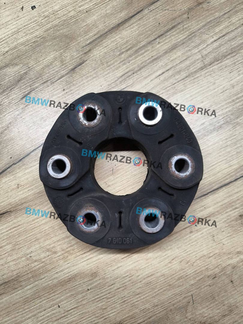 муфта кардана BMW 3 серия F30/F31/F34 F30 2012, 3.5 л., i, бензин, АКПП, седан, задний привод, 7610061, 26117610061