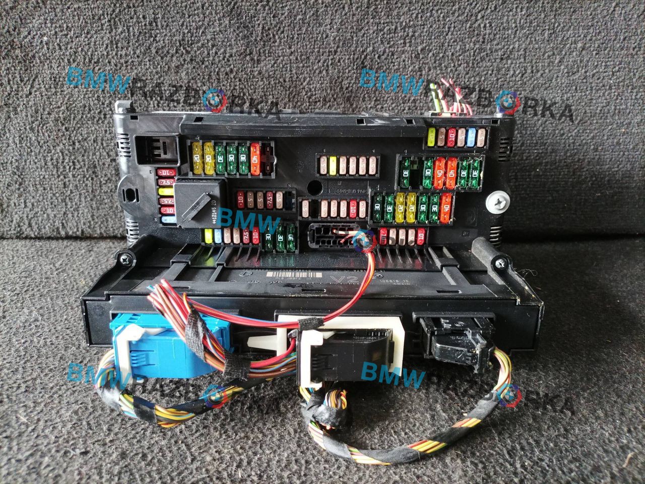 блок предохранителей BMW 6 серия F06/F12/F13 F13 2012, 4.0 л., дизель, a82, купе, задний привод, 9252815