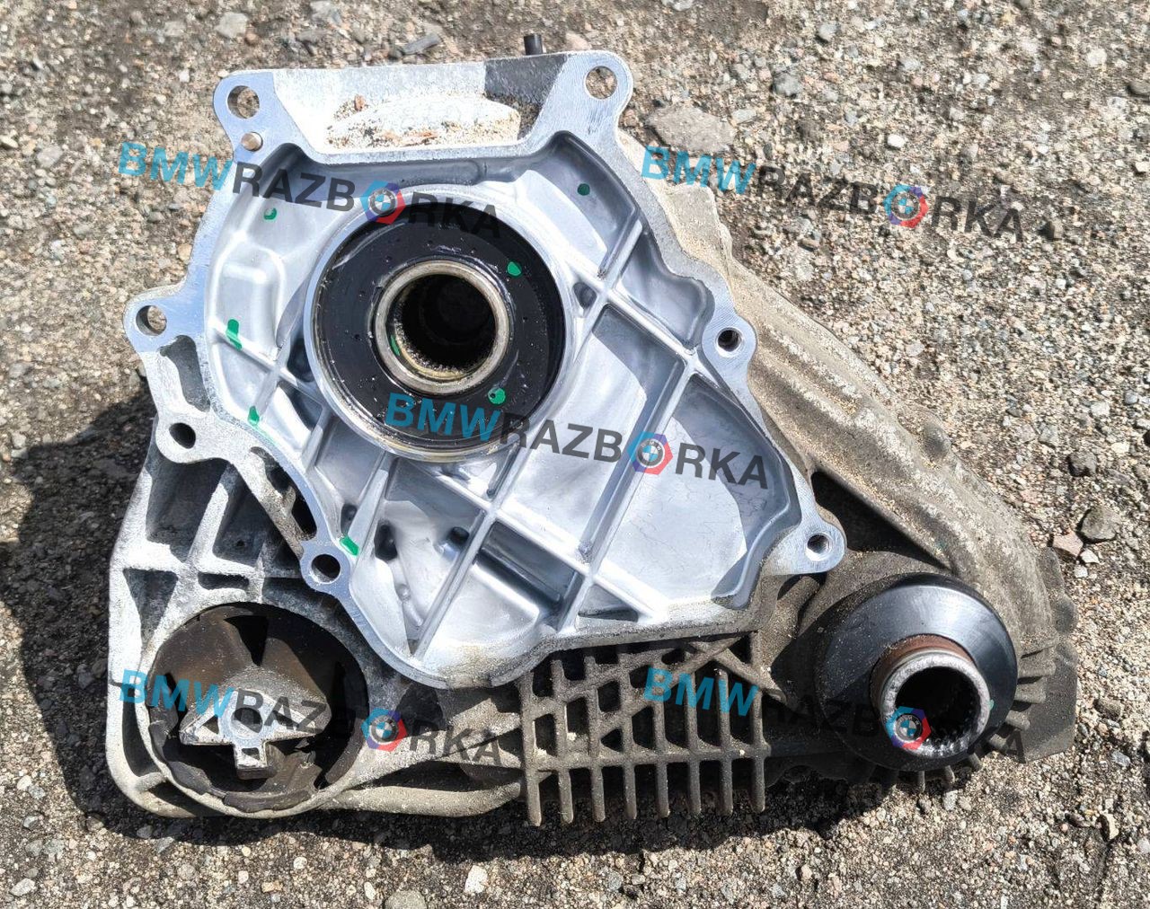 раздаточная коробка BMW X5 F15 2015, 3.0 л., N57 D30 A, дизель, a96, внедорожник 5 дв., полный привод, 8643151, ATC45L, 8643153