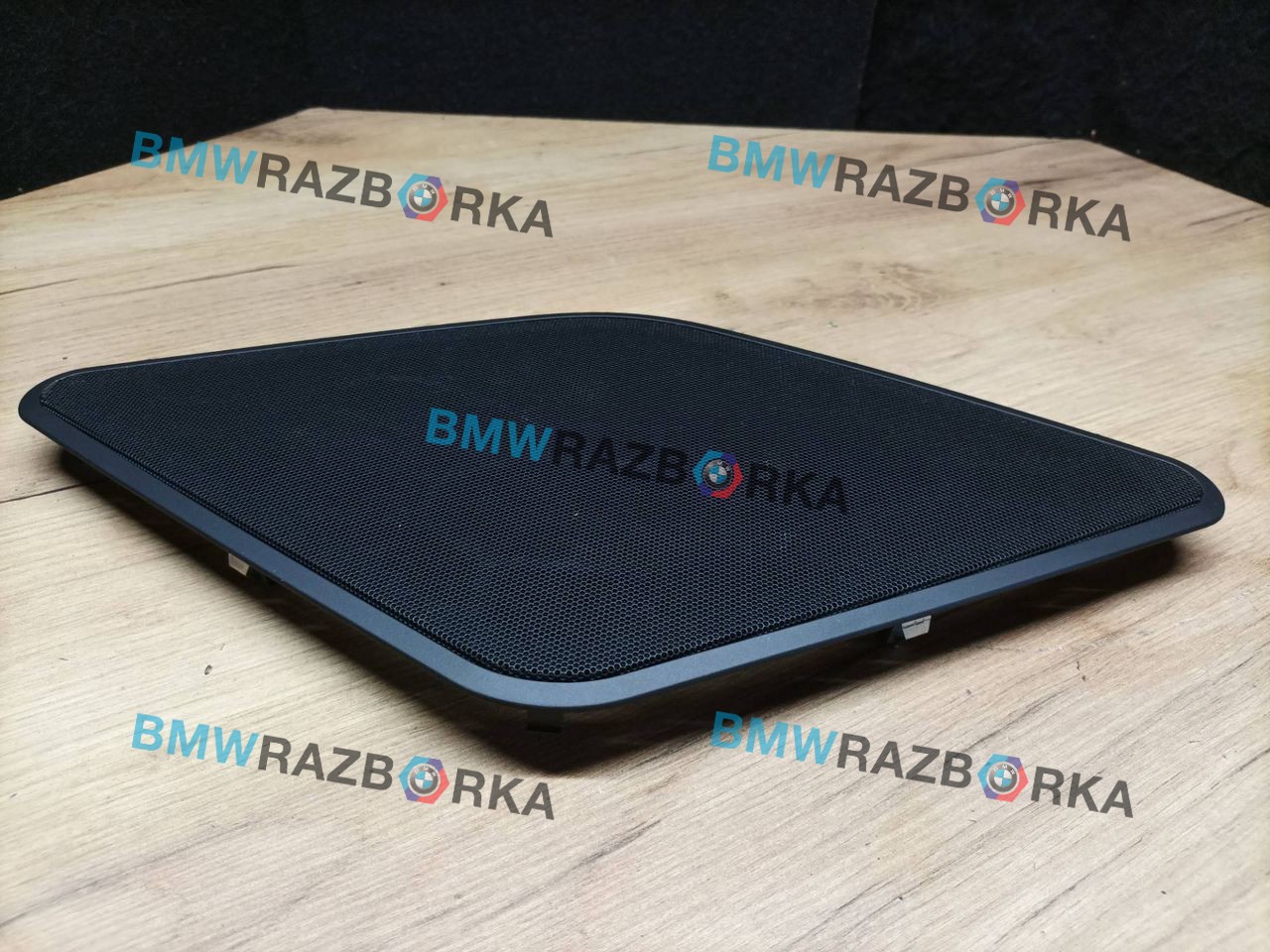 Накладка (сетка) динамика BMW 6 серия F06/F12/F13 F13 2012, 4.0 л., дизель, a82, купе, задний привод, 51459197490, 9197490