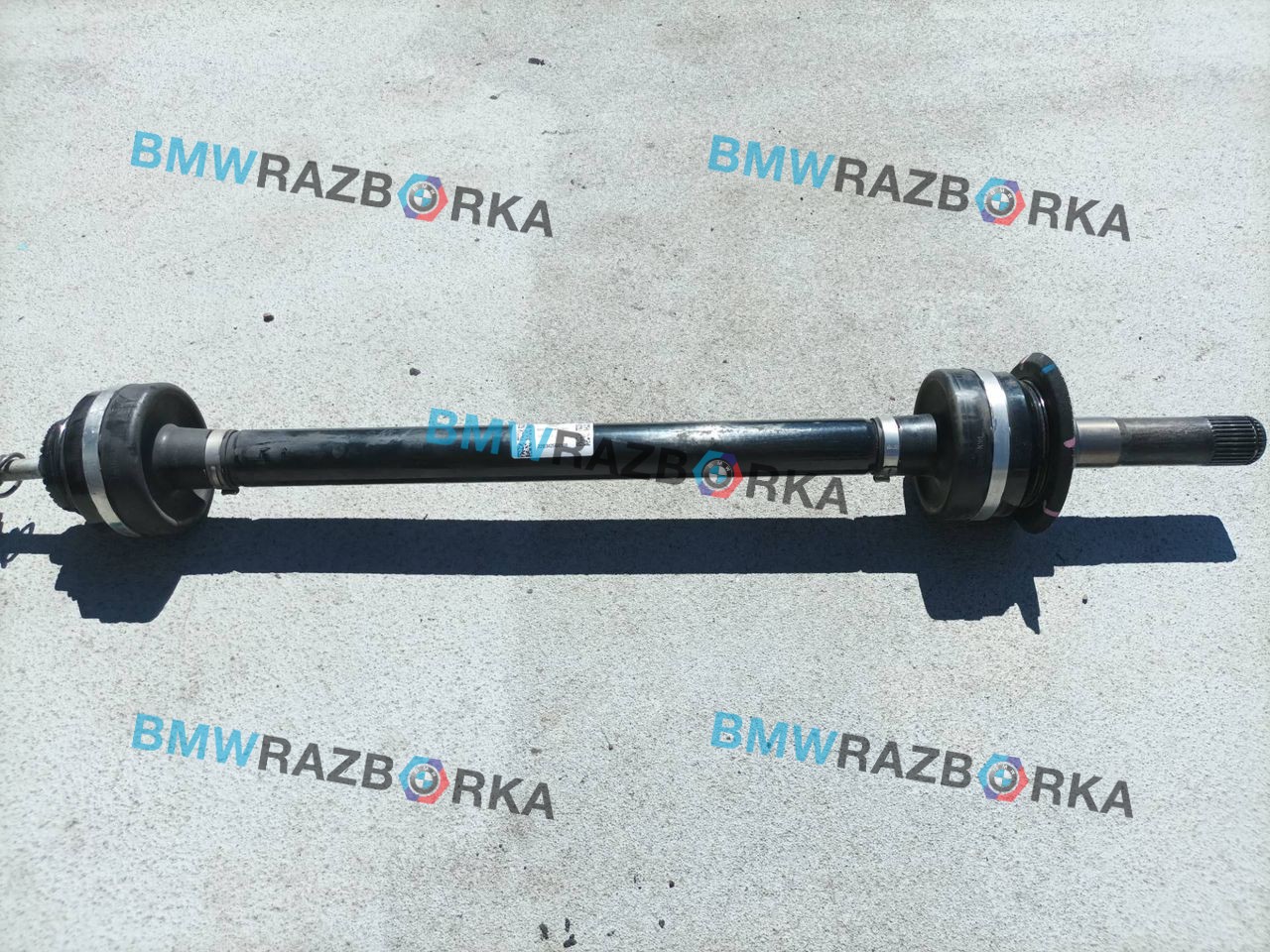 полуось задняя (приводной вал, ШРУС) BMW XM G09 G09 2023, 4.4 л., S68B44, бензин, электро, АКПП, 475, внедорожник 5 дв., полный привод, 5A5DCC2, 31605A5DCC2