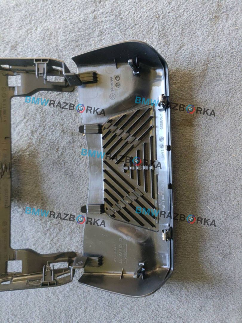 Кожух салонного зеркала BMW XM G09 G09 2023, 4.4 л., S68B44, бензин, электро, АКПП, 475, внедорожник 5 дв., полный привод, 9438765, 9438785, 9439766