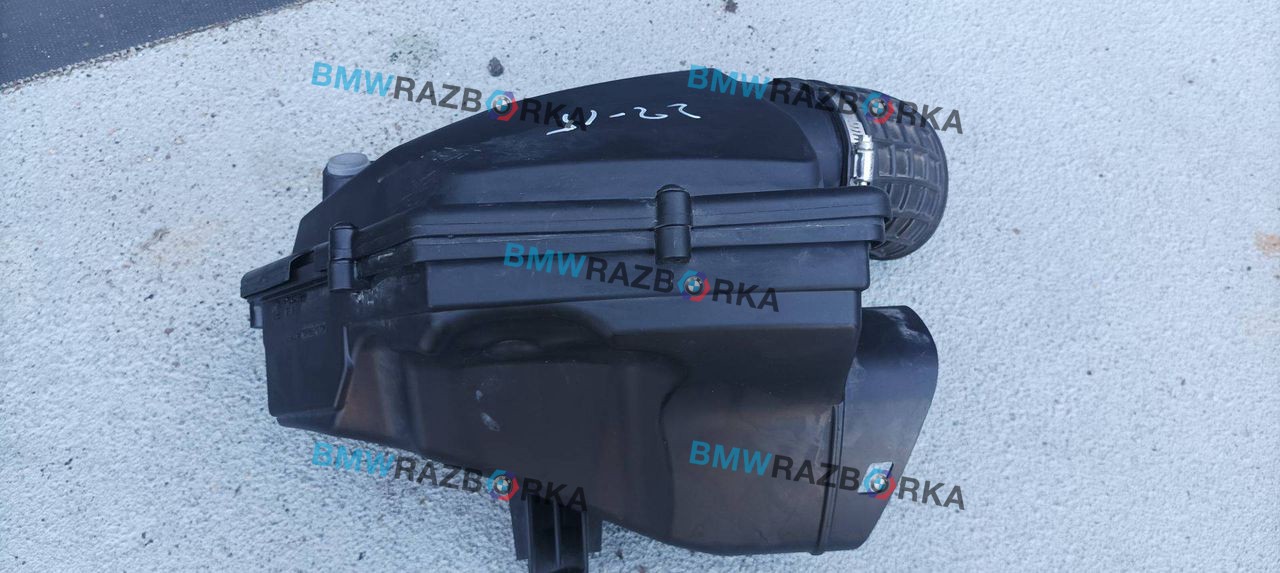 корпус воздушного фильтра BMW XM G09 G09 2023, 4.4 л., S68B44, бензин, электро, АКПП, 475, внедорожник 5 дв., полный привод, AD984508601, 9845086