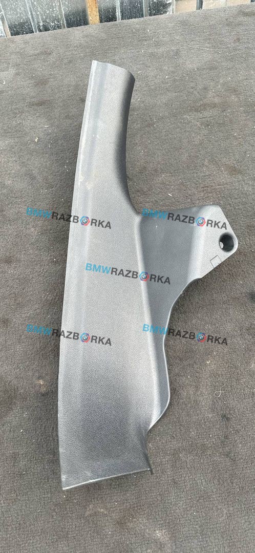 накладка на порог внутренняя BMW M8 F91/92 F93 2020, 4.4 л., S63 B44 B, бензин, АКПП, седан, полный привод, 51477458795, 7458795