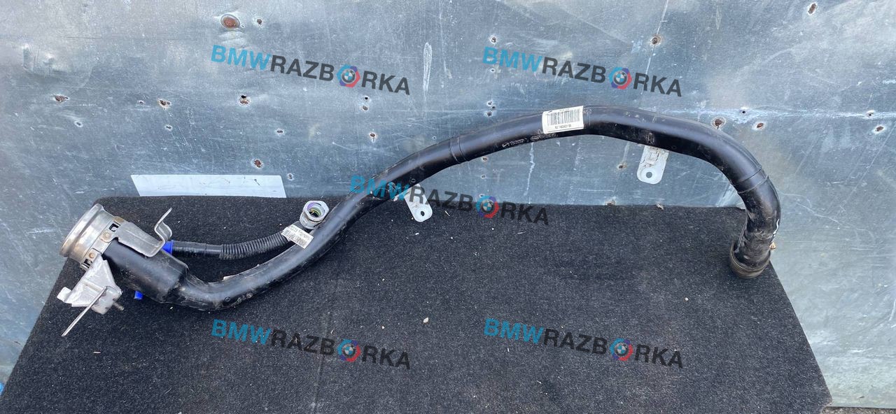 горловина топливного бака BMW M8 F91/92 F93 2020, 4.4 л., S63 B44 B, бензин, АКПП, седан, полный привод, 7483431