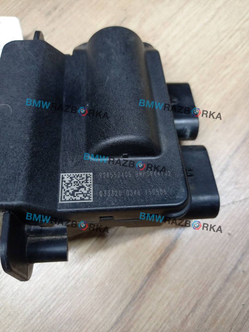 распределитель B+ BMW X5 F15 2015, 3.0 л., N57 D30 A, дизель, a96, внедорожник 5 дв., полный привод, 9285504