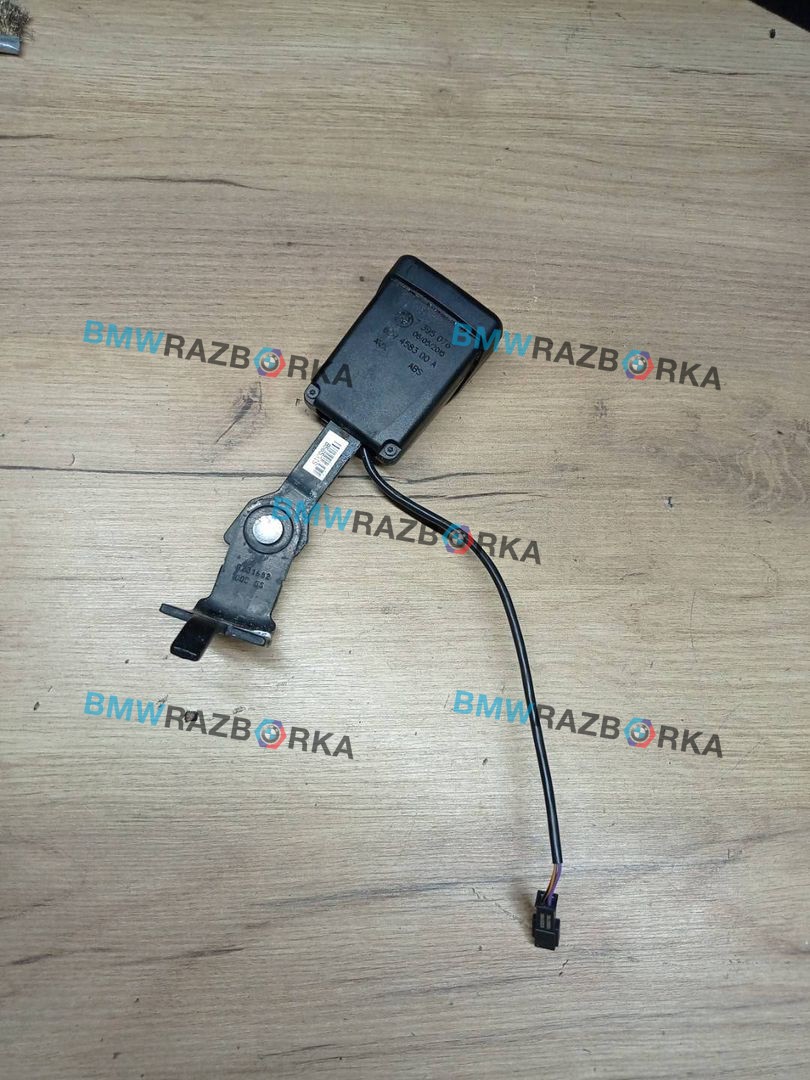 замок ремня безопасности BMW X5 F15 2015, 3.0 л., N57 D30 A, дизель, a96, внедорожник 5 дв., полный привод, 7395076