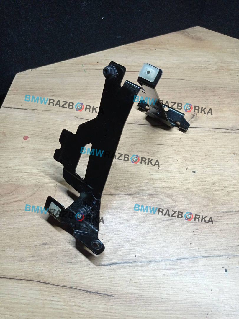 крепление аккумулятора BMW X5 F15 2015, 3.0 л., N57 D30 A, дизель, a96, внедорожник 5 дв., полный привод