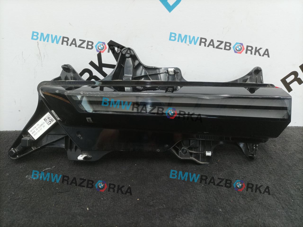 фонарь крышки багажника правый BMW XM G09 G09 2023, 4.4 л., S68B44, бензин, электро, АКПП, 475, внедорожник 5 дв., полный привод, 9879758