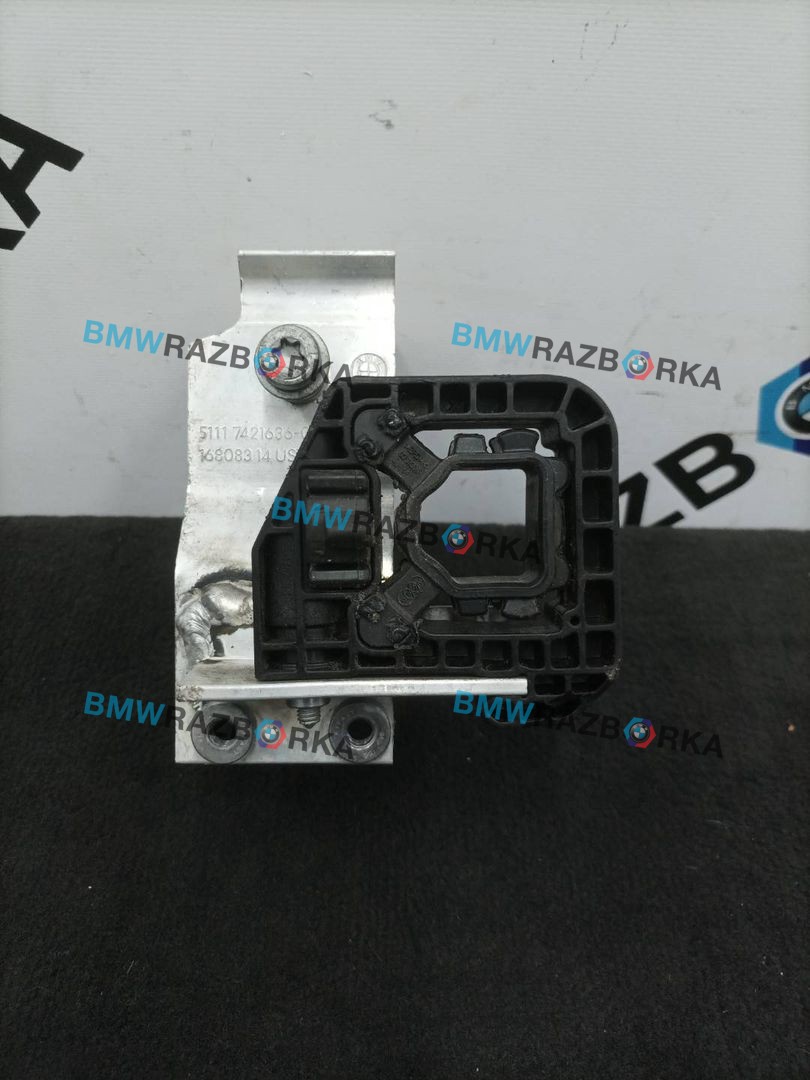кронштейн радиатора BMW XM G09 G09 2023, 4.4 л., S68B44, бензин, электро, АКПП, 475, внедорожник 5 дв., полный привод, 51117421636