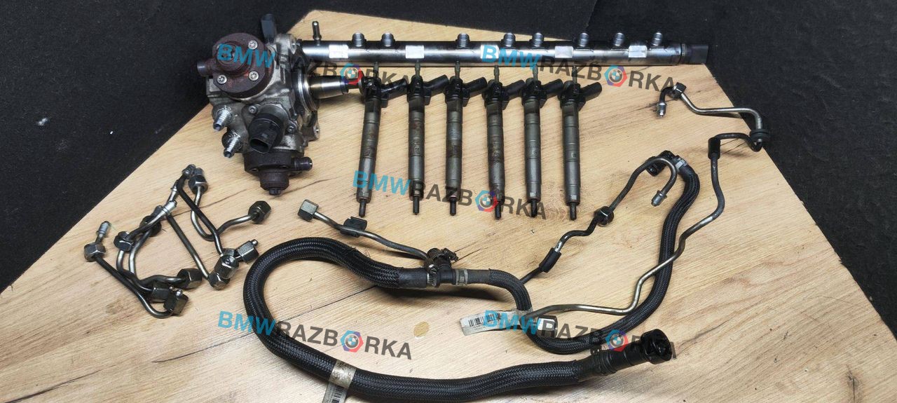 форсунка BMW X5 F15 2014, 4.0 л., дизель, АКПП, rubinschwarz metallic (x03), внедорожник 5 дв., полный привод, 7823461, 7823470