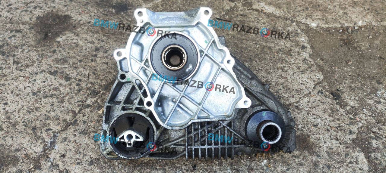 раздаточная коробка BMW X5 F15 2014, 4.0 л., дизель, АКПП, rubinschwarz metallic (x03), внедорожник 5 дв., полный привод, 7505376