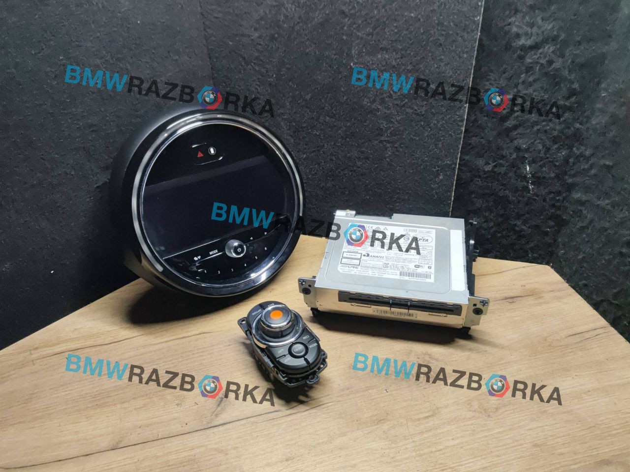 магнитола Mini Countryman 2 поколение [рестайлинг] F60 2021, 1.5 л., B38 A15 A, бензин, МКПП, b71, передний привод, 5A25D20, 5A0A3E9, 9824925, 8716071, 9392037